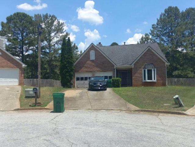 House for sale in Redan, Georgia