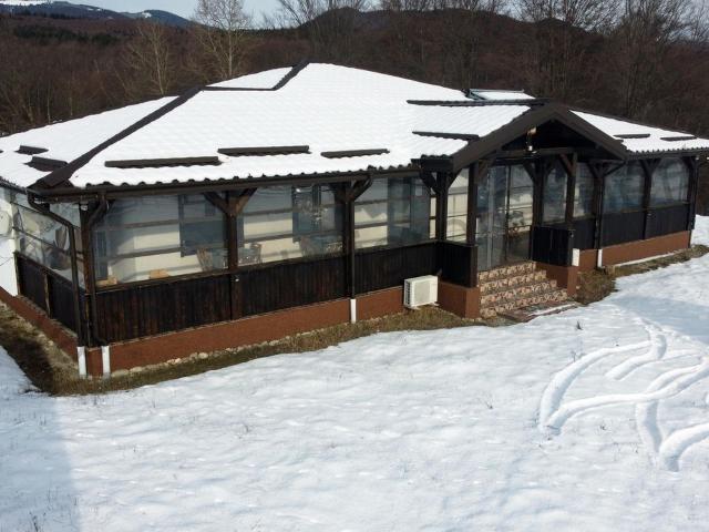 Casă vânzări