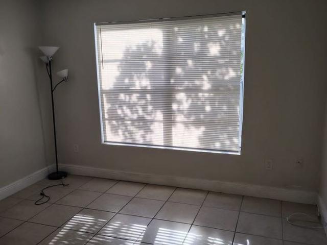 Apartment for rent in North Miami, Florida