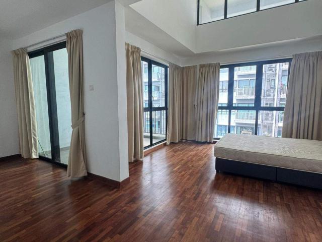 Room for rent in Petaling, Alam Impian
