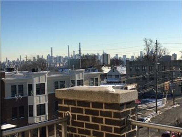 House for rent in Grantwood, Cliffside Park