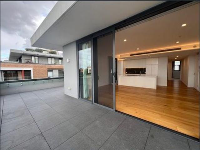 Apartment for rent in Lower North Shore, Sydney