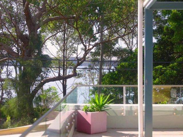 Apartment for rent in Pearl Beach, New South Wales