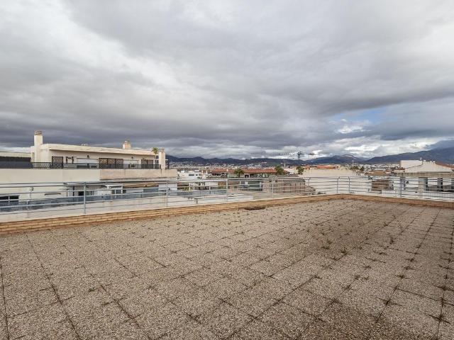 Apartamento en alquiler en Churriana De La Vega, Granada