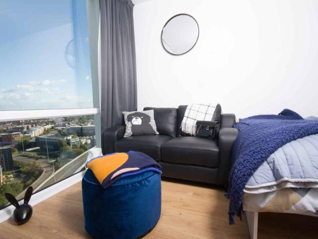 Studio for rent in Hillfields, West Midlands