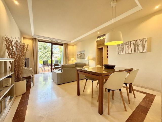 Casa en alquiler en Elviria, Costa del Sol Occidental
