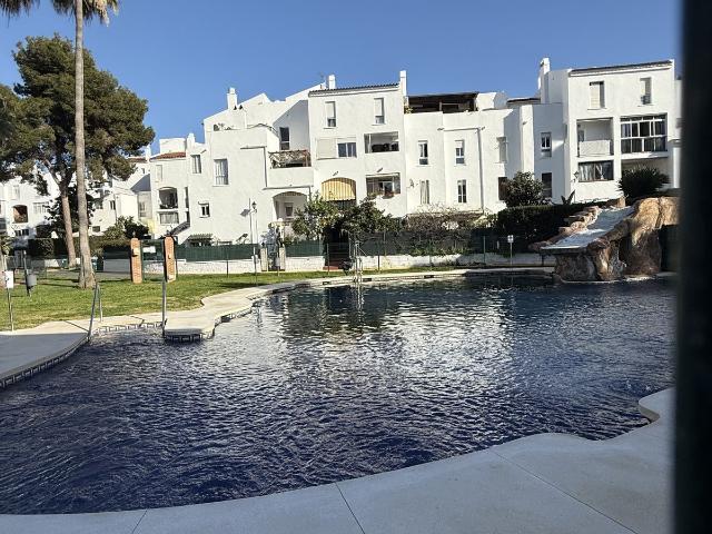 Casa en alquiler en Rícmar, Costa del Sol Occidental