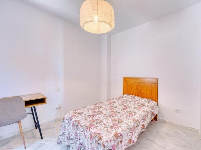 Casa en alquiler en Elviria, Costa del Sol Occidental
