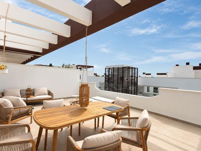 Casa en alquiler en Resinera-Voladilla, Costa del Sol Occidental