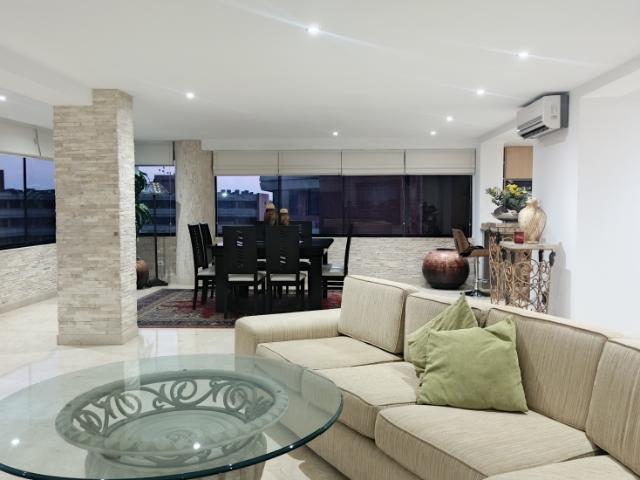 Penthouse en alquiler en Diego Bautista Urbaneja, Amazonas