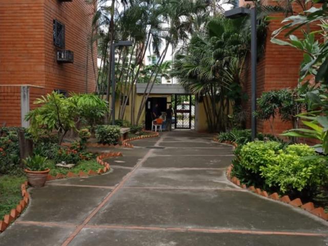 Apartamento en venta en Base Aragua, Girardot