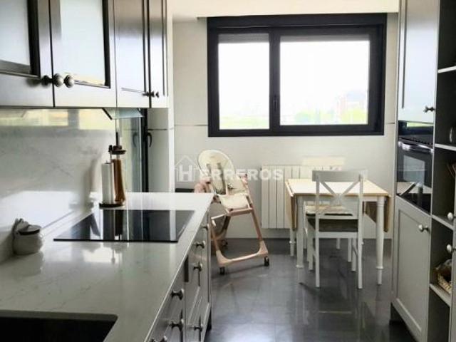 Ático en venta en Montesoria, Logroño