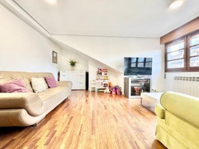 Ático en venta en Lovaina, Gasteizko kuadrilla