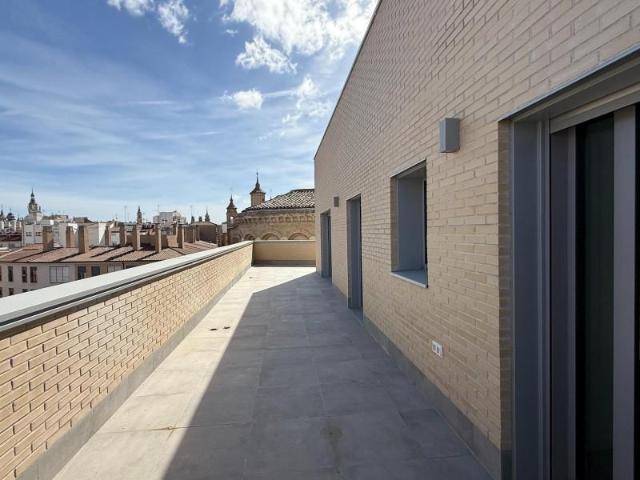Ático en venta en Casco Histórico, Zaragoza