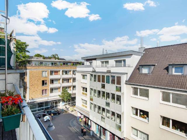 Wohnung kaufen in Alt-Mülheim, Köln