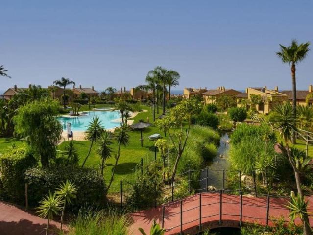 Casa en alquiler en La Alquería-El Paraíso, Costa del Sol Occidental