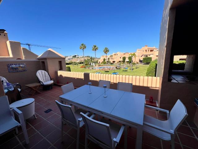 Casa en alquiler en Urbanización Puerto Estepona (Seghers), Costa del Sol Occidental