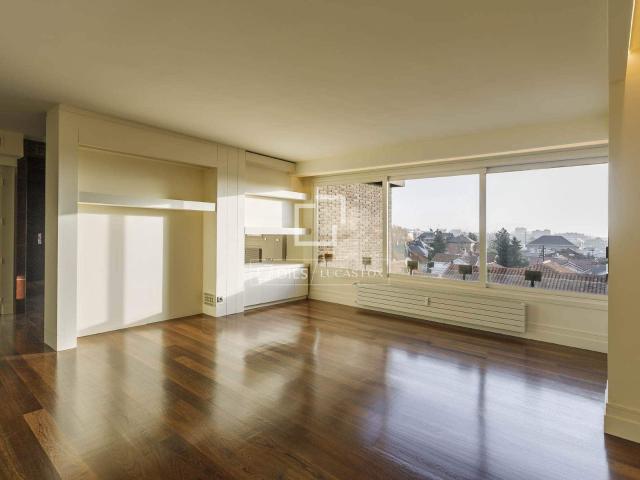 Casa en alquiler en Chamartín, Madrid
