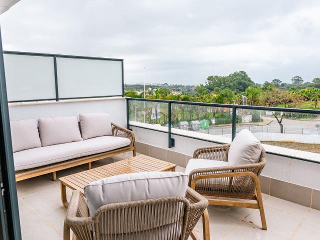 Apartamento en alquiler en El Velerín, Costa del Sol Occidental