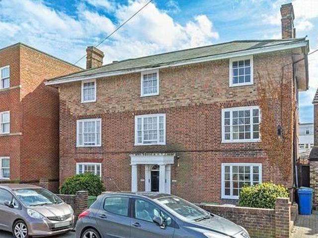 House for rent in Oad Street, Kent