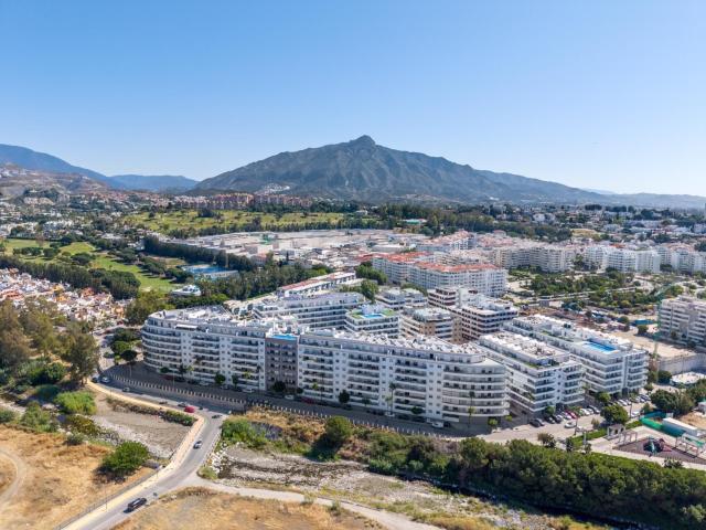 Casa en alquiler en Nueva Andalucía, Costa del Sol Occidental