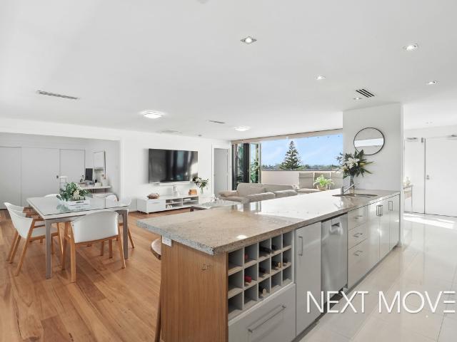 Apartment for sale in Alfred Cove, Western Australia