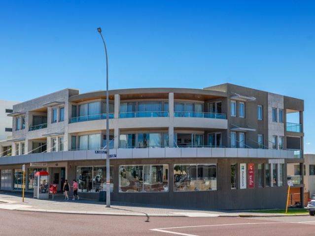Apartment for sale in Stirling, Western Australia