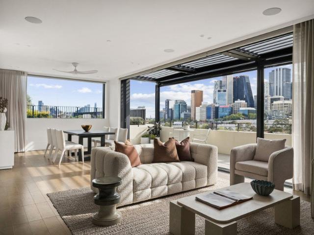 Apartment for rent in Lower North Shore, Sydney
