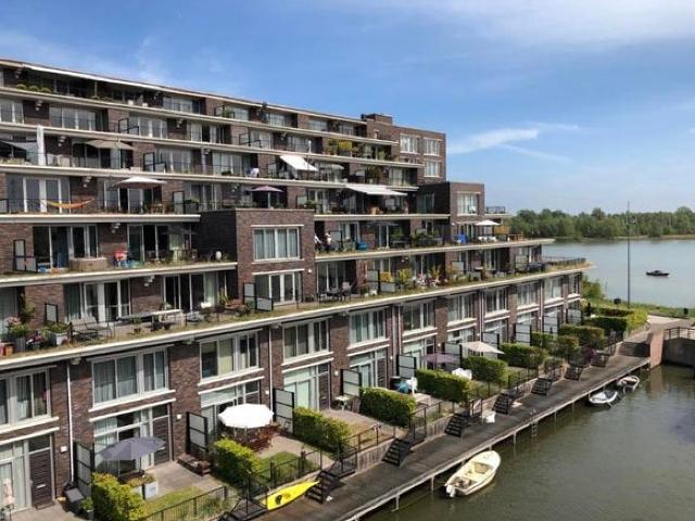 Appartement te huur in Oost, Amsterdam