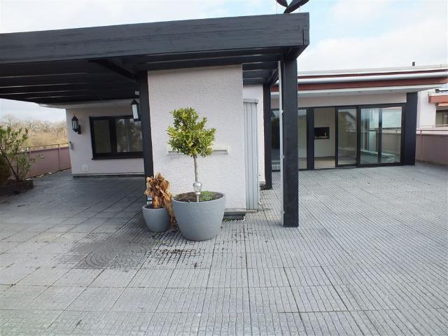 Wohnung kaufen in Nauheim, Hessen