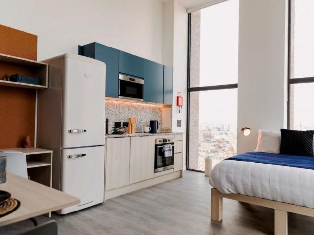 Studio for rent in Merchant City, Glasgow