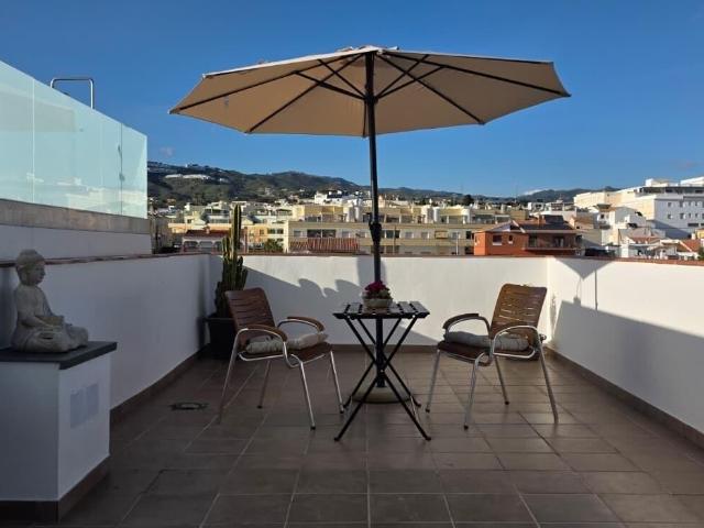 Casa en alquiler en Torre de Benagalbón, La Axarquía