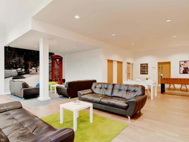 Studio for rent in Reading Town Centre, Reading