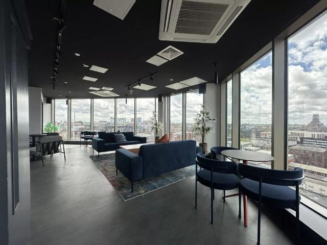 Room for rent in Islington, Calderstones
