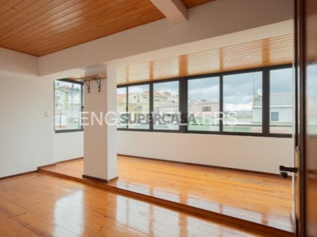 Casa venda em Falagueira, Amadora