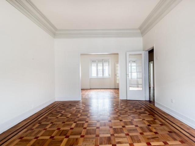 Apartamento venda em Santo António, Lisboa