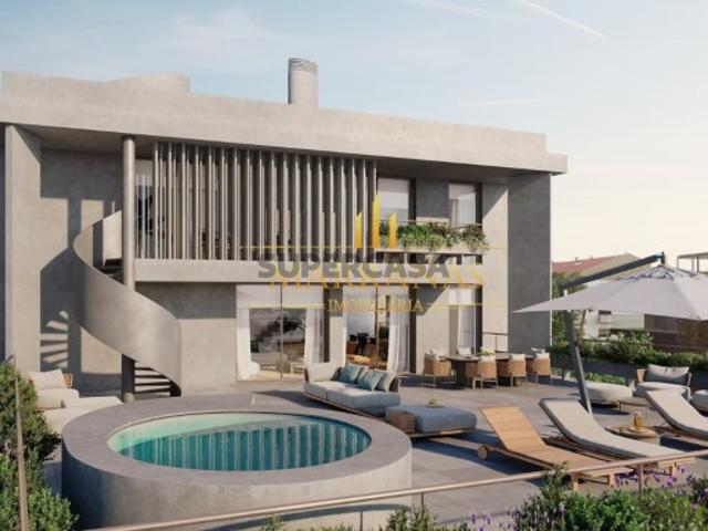 Casa venda em Porto, Lordelo Do Ouro