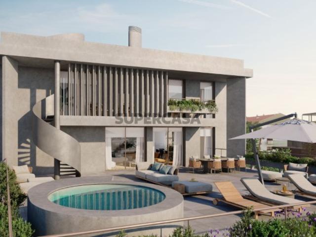 Casa venda em Porto, Lordelo Do Ouro