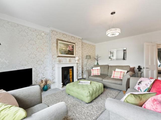 House for rent in St Margarets, Greater London