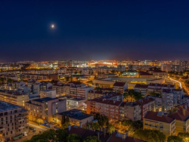 Apartamento venda em Bairro de Santa Cruz de Benfica, Lisboa