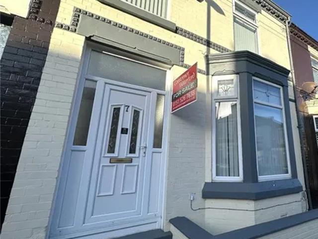 House for rent in Calderstones