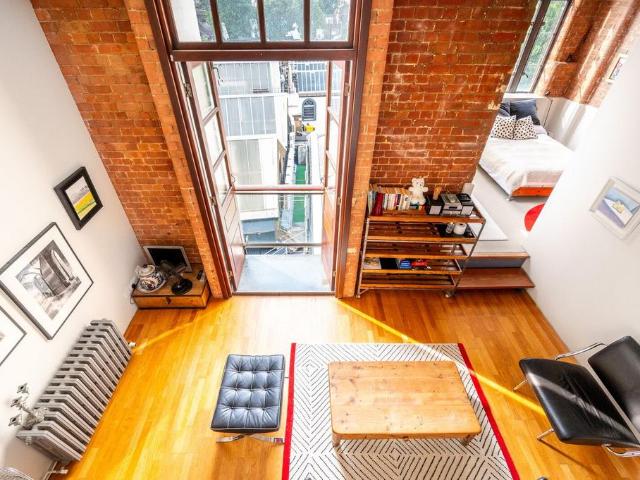 House for rent in Barnsbury, Greater London