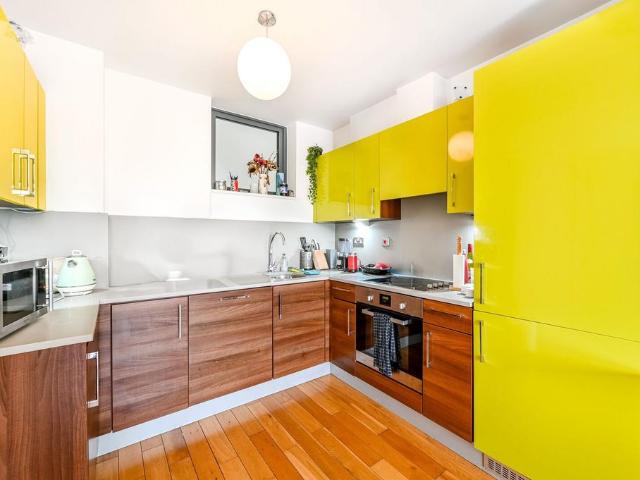 House for rent in Barnsbury, Greater London