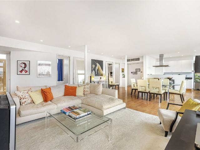 Apartment for rent in Barnsbury, Greater London