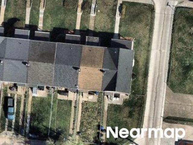 Townhouse for sale in Gibsonton, Maryland