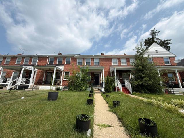 House for sale in Gibsonton, Maryland