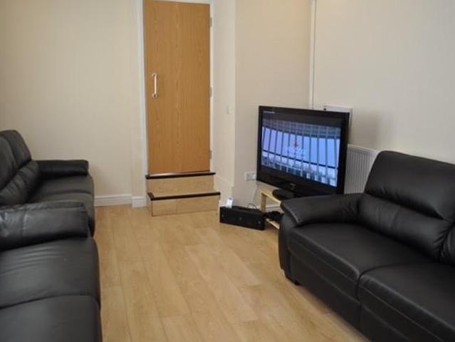 House for rent in Falcon Lodge, Wales