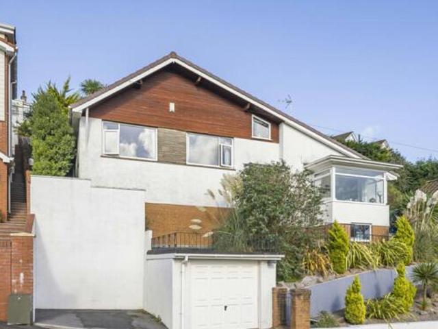 House for sale in Goodrington, Livermead