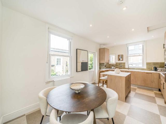 Apartment for rent in London Borough of Wandsworth, Greater London