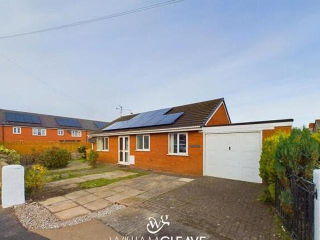 House for sale in Holywell